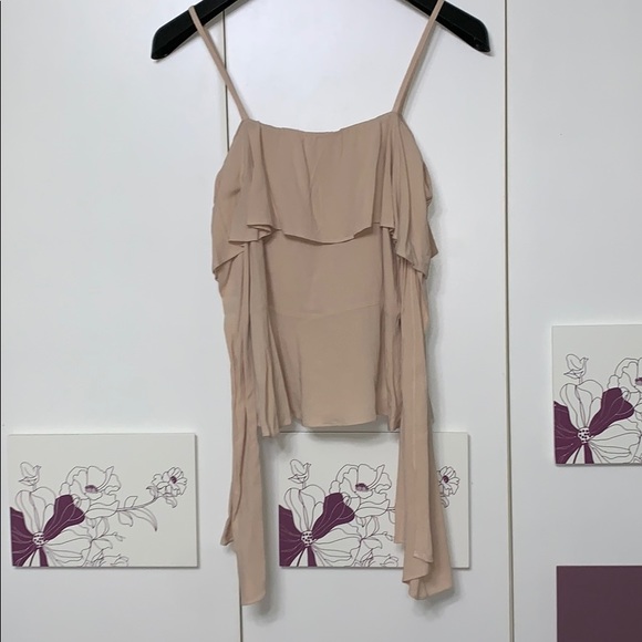 Off the shoulder blouse NWT size M - Picture 2 of 3